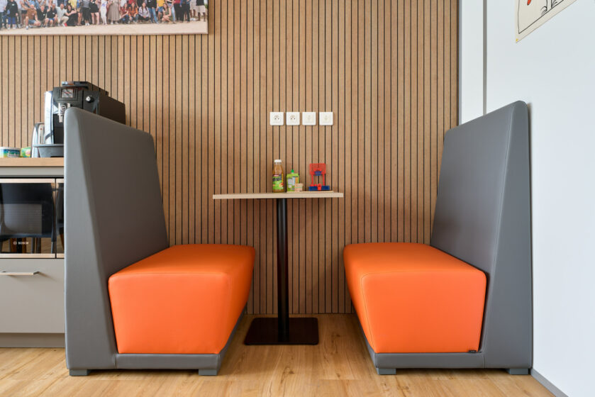 cafeteria coin dinner