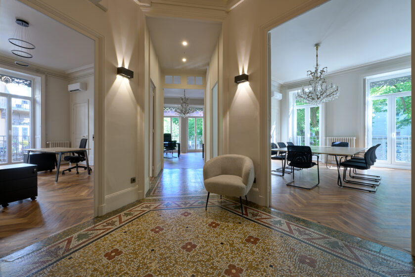 hall d'accueil bureau haussmanien