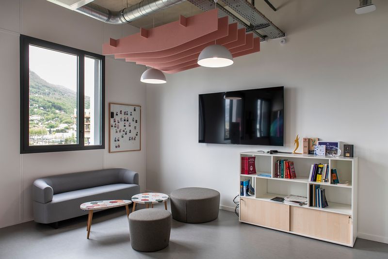 zone détente avec canapé